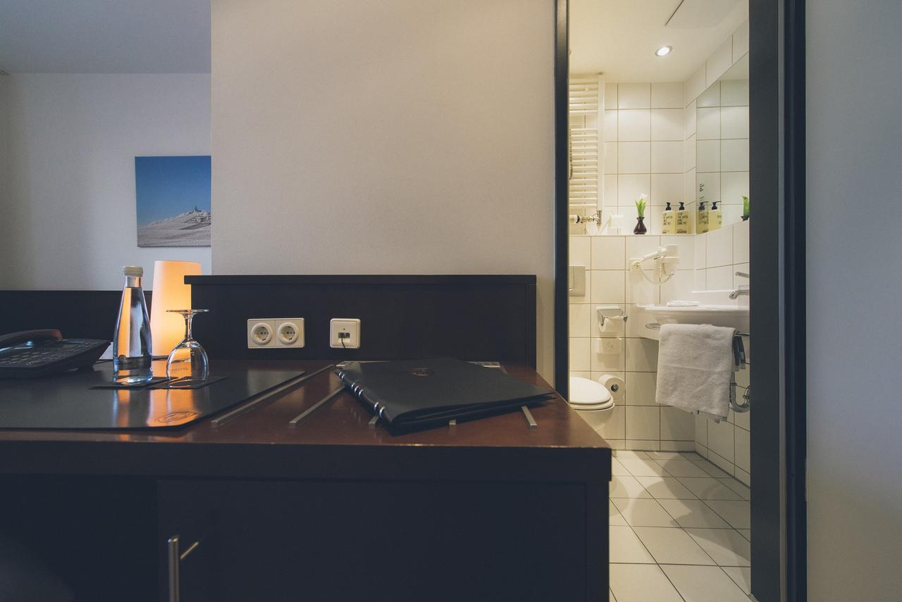 Das Wildeck Hotel & Restaurant Abstatt Dış mekan fotoğraf