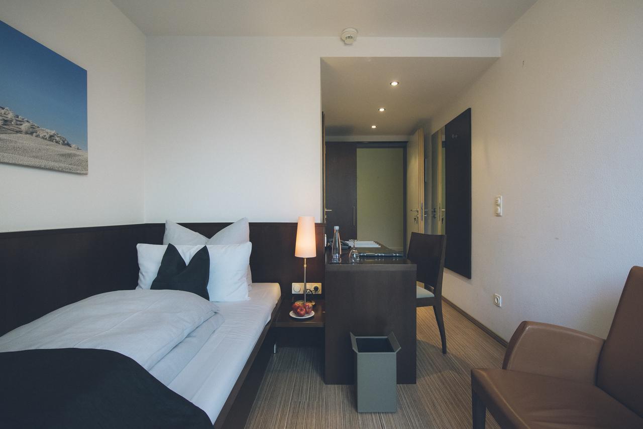 Das Wildeck Hotel & Restaurant Abstatt Dış mekan fotoğraf
