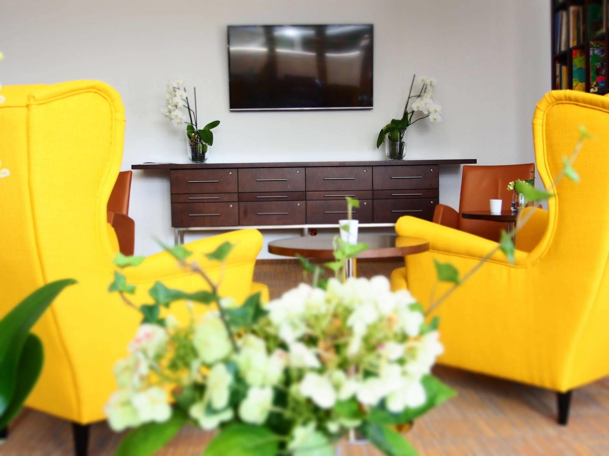Das Wildeck Hotel & Restaurant Abstatt Dış mekan fotoğraf